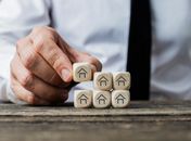 Driblando a crise: 4 dicas para investir em imóveis em períodos difíceis