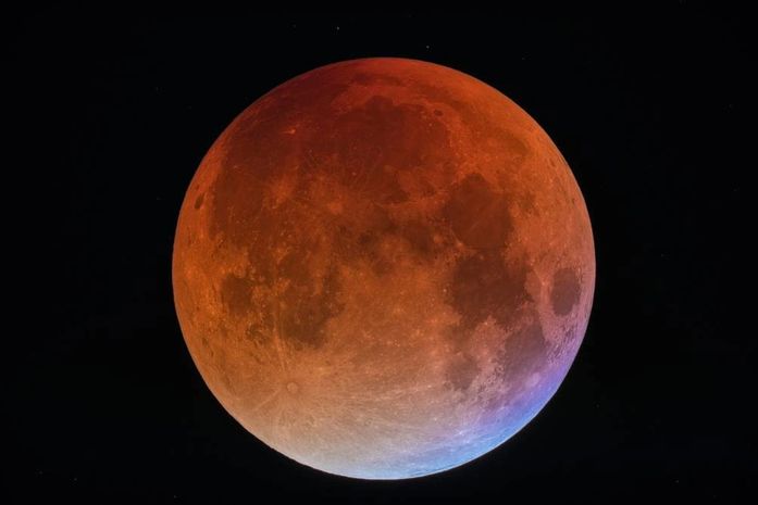 Lua de Sangue