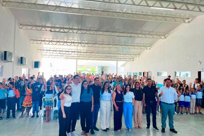 Ziane Costa inaugura reforma e ampliação da EMEB Dr. José Correia Filho no Jardim Cordeiro