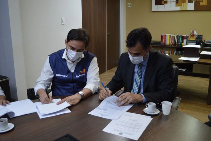 Defensoria Pública e Seprev firmam termo de cooperação para expandir serviços da Casa de Direitos em Maceió e Arapiraca 