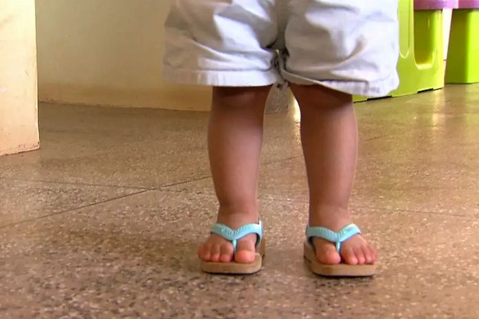 Crianças são encontradas sozinhas em apartamento e levadas a abrigo em Maceió