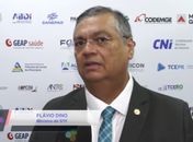 Dino afirma à TV Cidadã que ataque de homem-bomba serve para sociedade debater cultura da democracia
