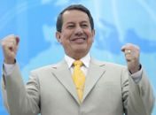 R.R Soares festa com louvores e muita adoração para o povo alagoano