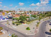 Rua fechada: prefeitura instala espaço para pedestres e lazer no Bosque das Arapiracas