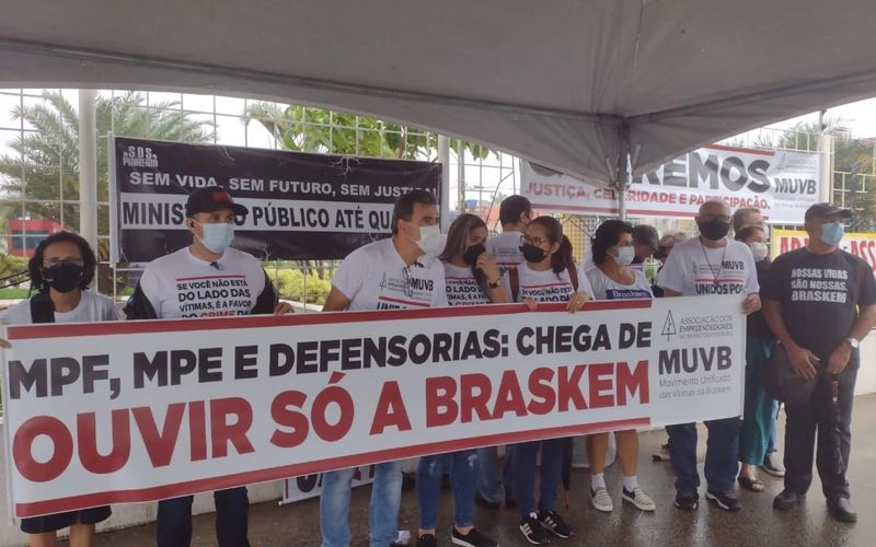 Moradores De Bairros Atingidos Pela Braskem Realizam Protesto Contra ...