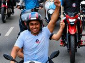 Mototaxistas e motociclistas de aplicativo se unem à caminhada de David do Emprego

