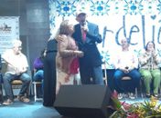 Uma cantora tão talentosa assim, pode se apresentar em qualquer lugar do país, até no exterior- afirmou o prefeito de Barra de São Miguel,  Benedito de Lira 