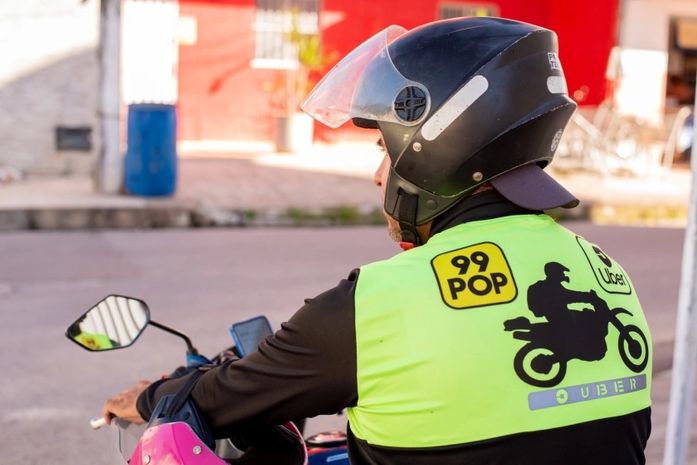 Capacete aberto: especialistas alertam para segurança do uso