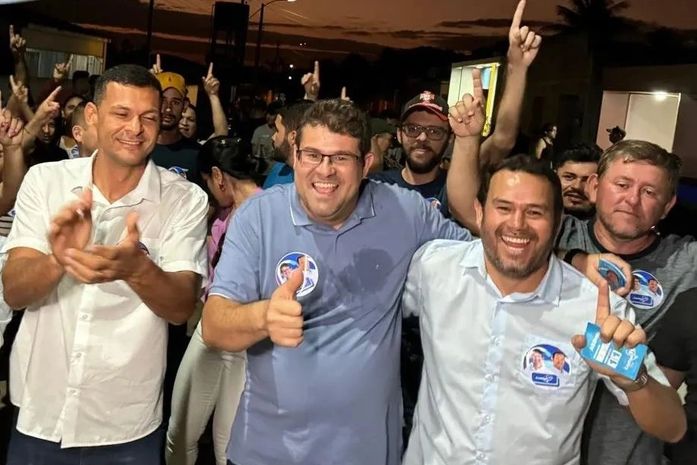Fabinho Lira abandona irmão e fecha com Dr. Cristhian em Feira Grande