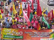 Protesto marca o Dia do Trabalhador em Alagoas.