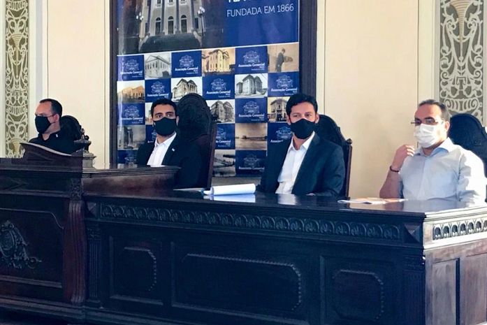 JHC faz balanço dos 100 dias de gestão: "pegamos uma cidade completamente abandonada"