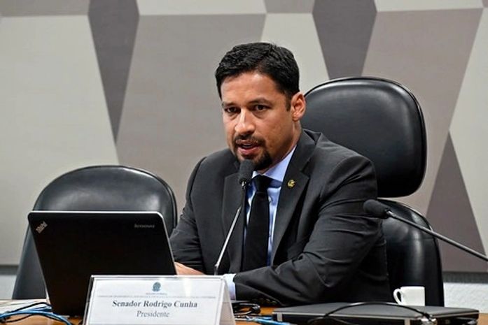 Senado adota sugestão de Rodrigo Cunha e lança Hotsite sobre o coronavírus