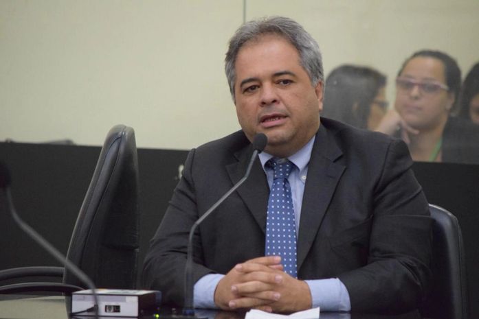 Deputado Silvio Camelo