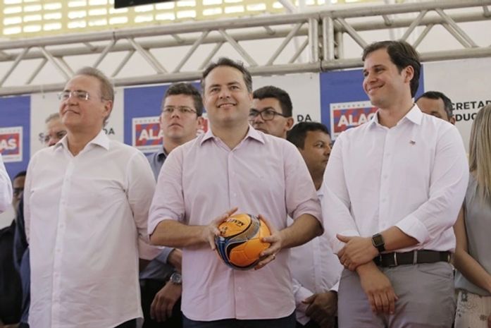 Anúncio foi feito pelo governador Renan Filho neste sábado