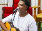 Mateus Aleluia Filho faz show com Orquestra de Tambores no Parque Memorial dos Palmares 