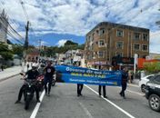 Policiais protestam em defesa da compensação por aumento de carga horária