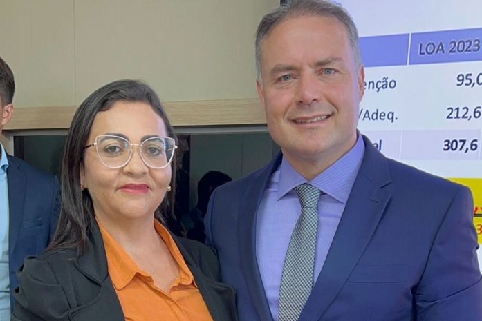 Em Brasília, Vicka Pacheco pede a Renan Filho reconstrução de estrada que liga São Luís a Flexeiras