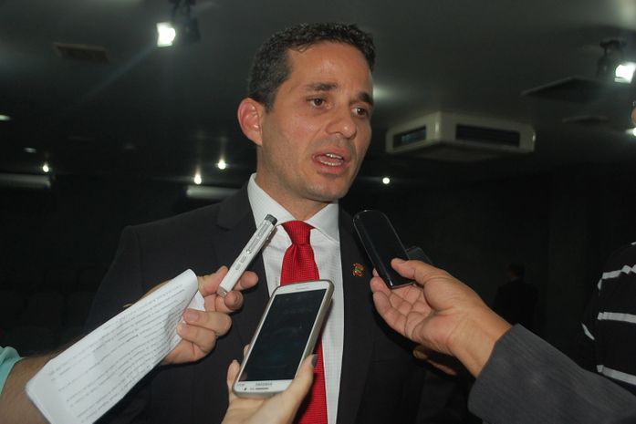 Superintendente da PF em Alagoas, delegado Bernardo Torres