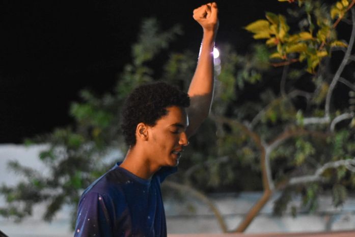 Vira, vira,virou e vem aí,"Odo,Livro Preto de Poesias",primeira obra no gênero,em Alagoas.