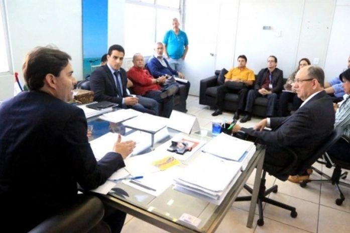 Ponto eletrônico deve ser implantado até dezembro
