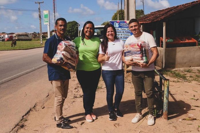 Prefeita Lívia Carla leva Esperança e Solidariedade às Famílias Carentes de Santa Luzia