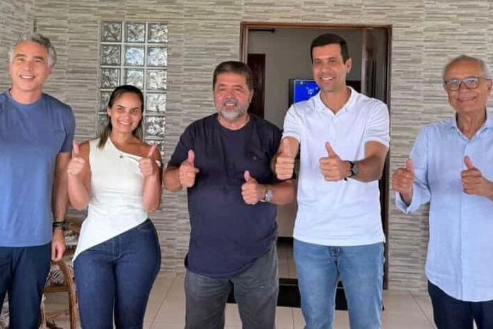 Hugo Wanderlei e Rafael Brito recebem apoio de Adriano Barros em Joaquim Gomes