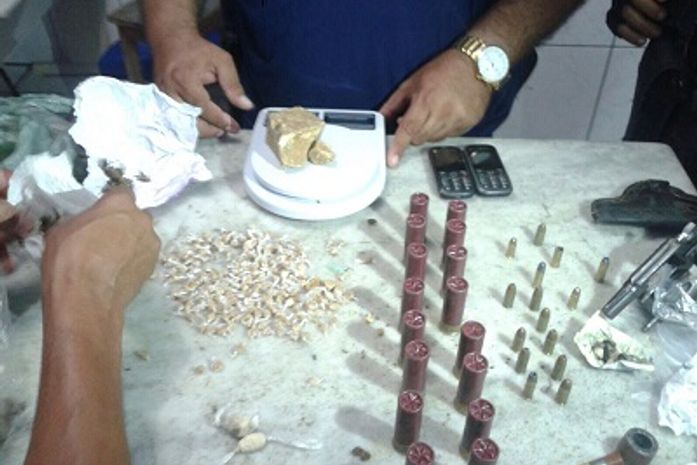 Drogas foram encontradas