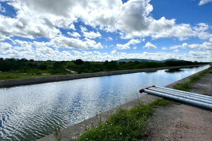 Canal do Sertão alagoano transforma a vida dos pequenos produtores do Estado
