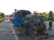 Corpo de motorista de caminhão fica preso nas ferragens após colisão em BR 101 