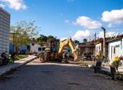 Obras de pavimentação e reestruturação viária entram em fase final no bairro Teotônio Vilela