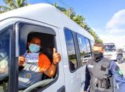 Transportadores são suspensos por não apresentar cartão de vacinação contra a Covid-19