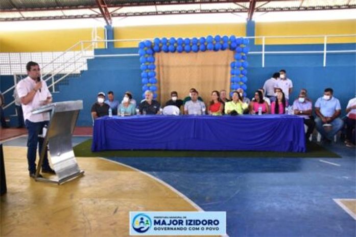 Prefeitura de Major Izidoro comemora Dia do Professor com diversas atividades