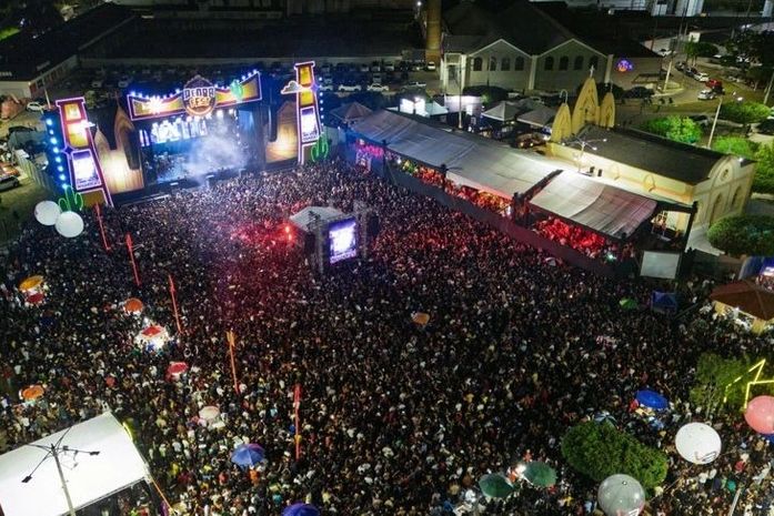 Pedrafest 2025, o maior São João fora de época, é sucesso de público e movimenta Delmiro Gouveia