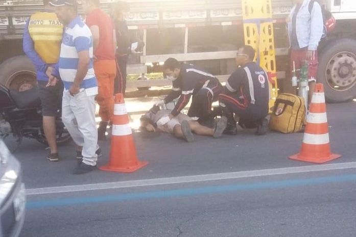 Motociclista morre em acidente na Durval de Góes Monteiro