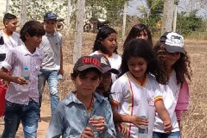 Mineração Vale Verde recebe alunos craibense para trilha ecológica