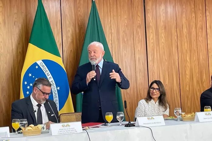Em meio à crise no Rio, Lula diz que não quer Forças Armadas “brigando com bandido”