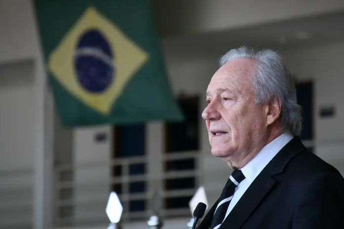 É claro que a polícia prende mal