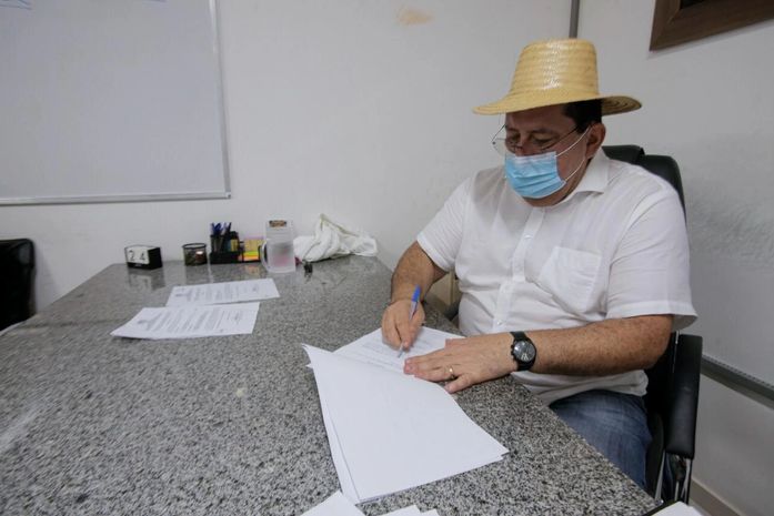 Prefeito de Rio Largo, Gilberto Gonçalves sanciona Lei do Programa de Recuperação Fiscal