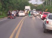 Colisão entre carro e motos deixa quatro pessoas feridas na BR-316