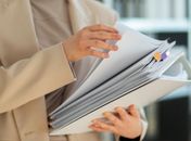 Serviço de tradução pública é paralisado em Alagoas; concurso nacional está com inscrições abertas