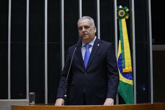 Alfredo Gaspar cobra do Governo Federal pagamento dos pipeiros e alerta para risco de desabastecimento no Sertão