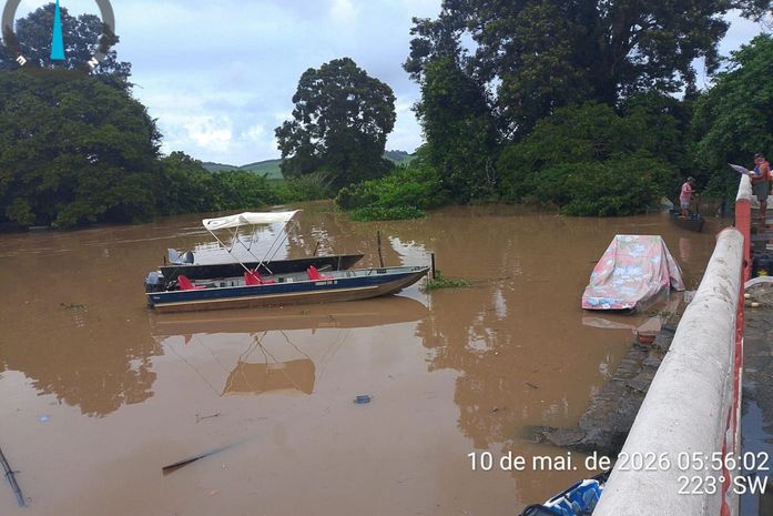 Chuvas acumulam mais da metade da média mensal em 48 horas e mantêm Alagoas em alerta vermelho