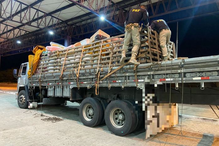 PRF apreende mercadorias sem nota em município do Sertão de AL