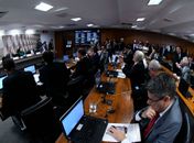 Comissão analisou novo relatório do senador Tasso Jereissati e rejeitou todas as sugestões de mudanças no texto.