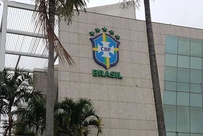 CBF vê risco de estádios sem público também em 2021