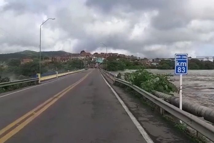 Com liberação prevista em agosto, PRF reforça interdição de trecho da BR-316 em Santana do Ipanema