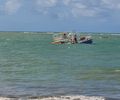 Catamarã afunda no mar da Ponta Verde neste sábado (20); não há registro de vítimas
