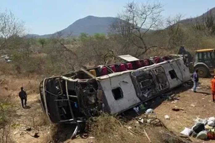 Acidente com romeiros em São José da Tapera: seis sobreviventes seguem internados em hospitais de AL