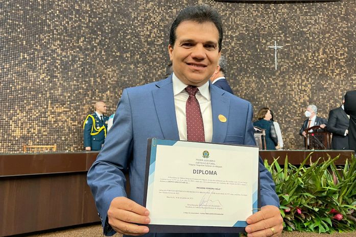 Diplomado, deputado Ricardo Nezinho comemora vitórias em 2022 e garante mais trabalho para novo mandato
