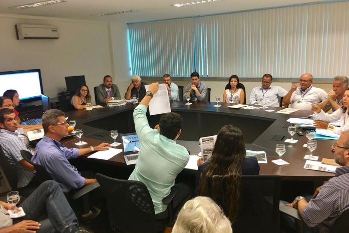 Impactos ambientais na praia de Ipioca são discutidos em reunião no MPF